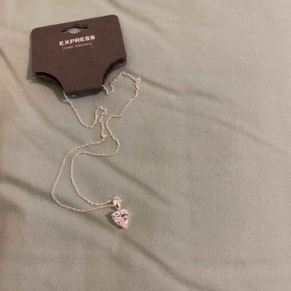 Express heart necklace
